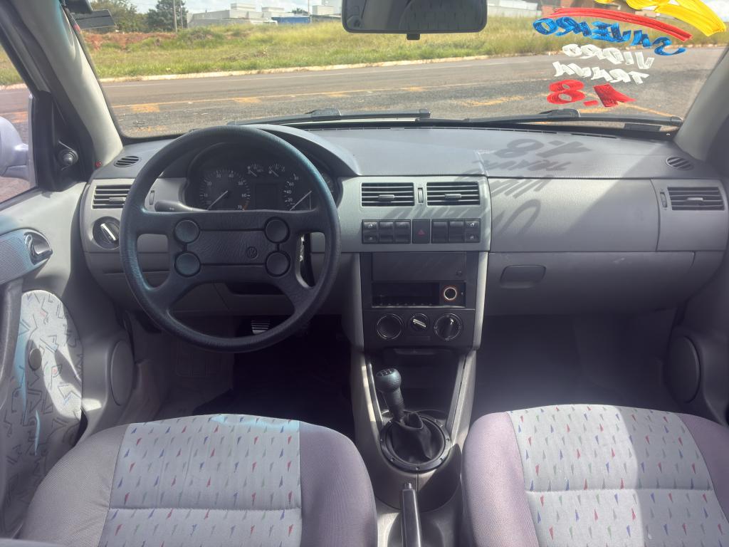 VOLKSWAGEN Saveiro - Foto