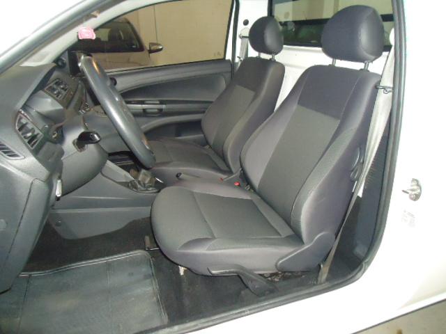 VOLKSWAGEN Saveiro - Foto