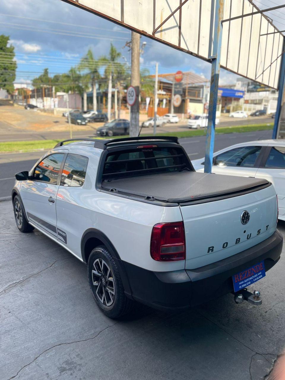 VOLKSWAGEN Saveiro