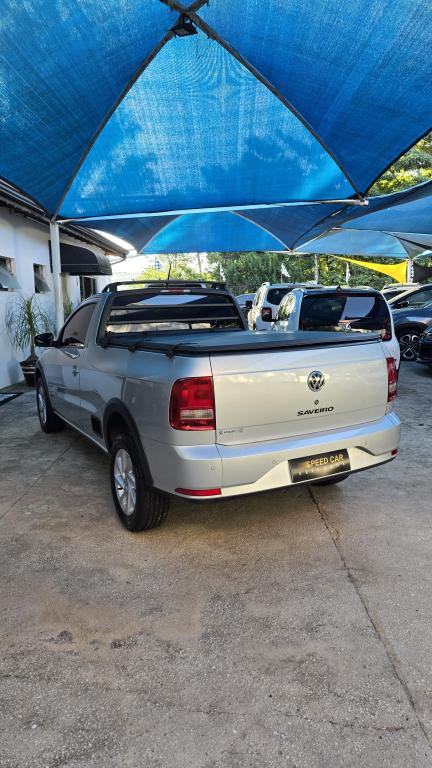 VOLKSWAGEN Saveiro - Foto