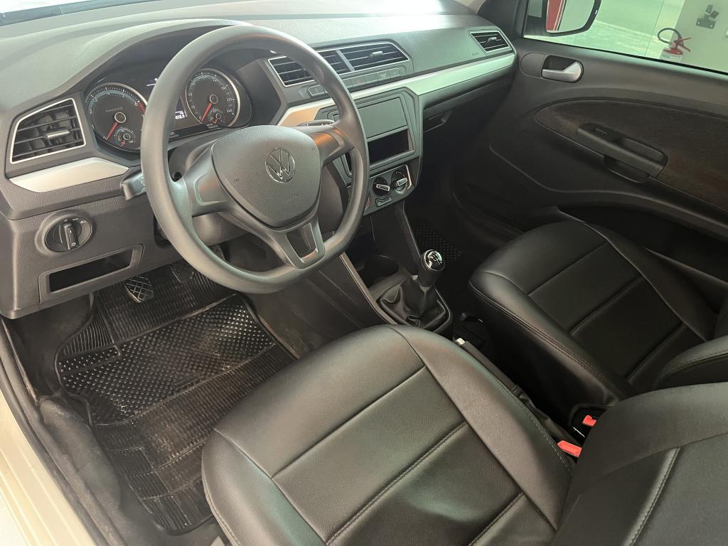 VOLKSWAGEN Saveiro - Foto