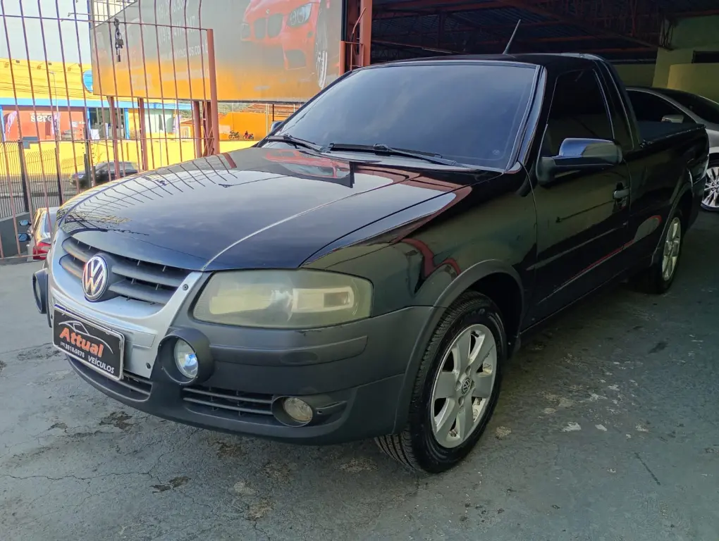 VOLKSWAGEN Saveiro - Foto