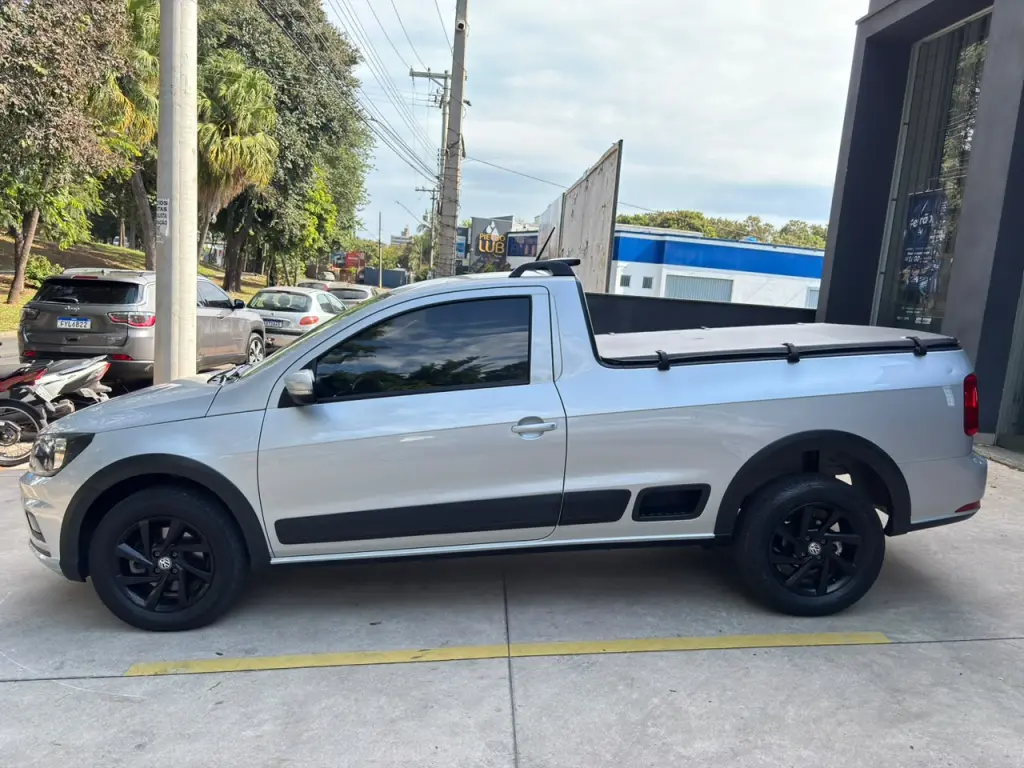 VOLKSWAGEN Saveiro - Foto