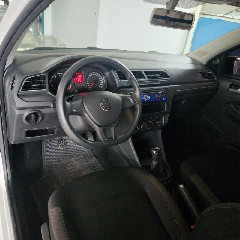 VOLKSWAGEN Saveiro - Foto