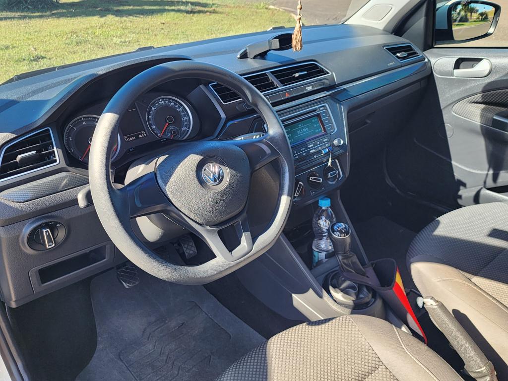 VOLKSWAGEN Saveiro - Foto