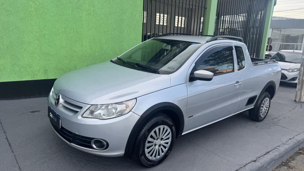 VOLKSWAGEN Saveiro - Foto