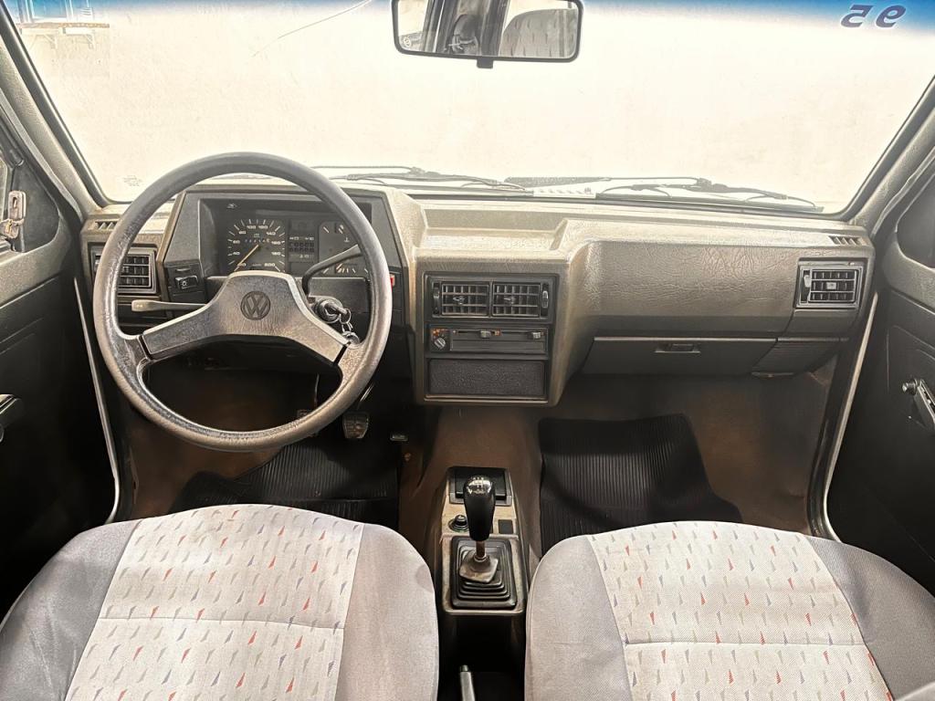 VOLKSWAGEN Saveiro - Foto