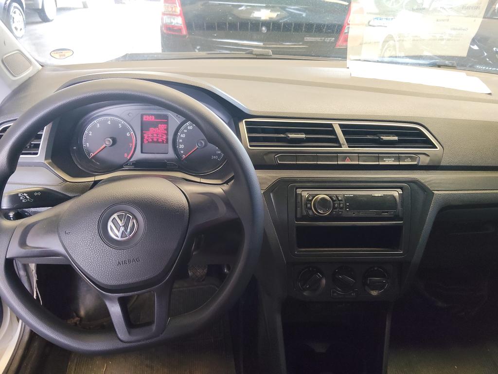 VOLKSWAGEN Saveiro - Foto