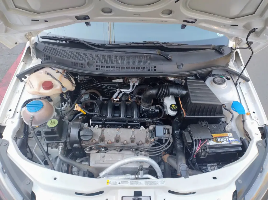VOLKSWAGEN Saveiro - Foto