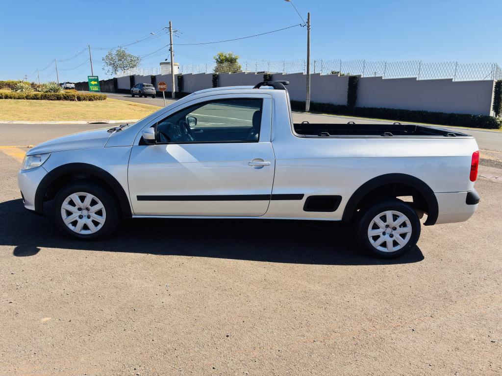 VOLKSWAGEN Saveiro - Foto
