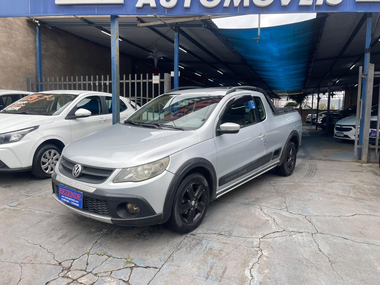VOLKSWAGEN Saveiro - Foto