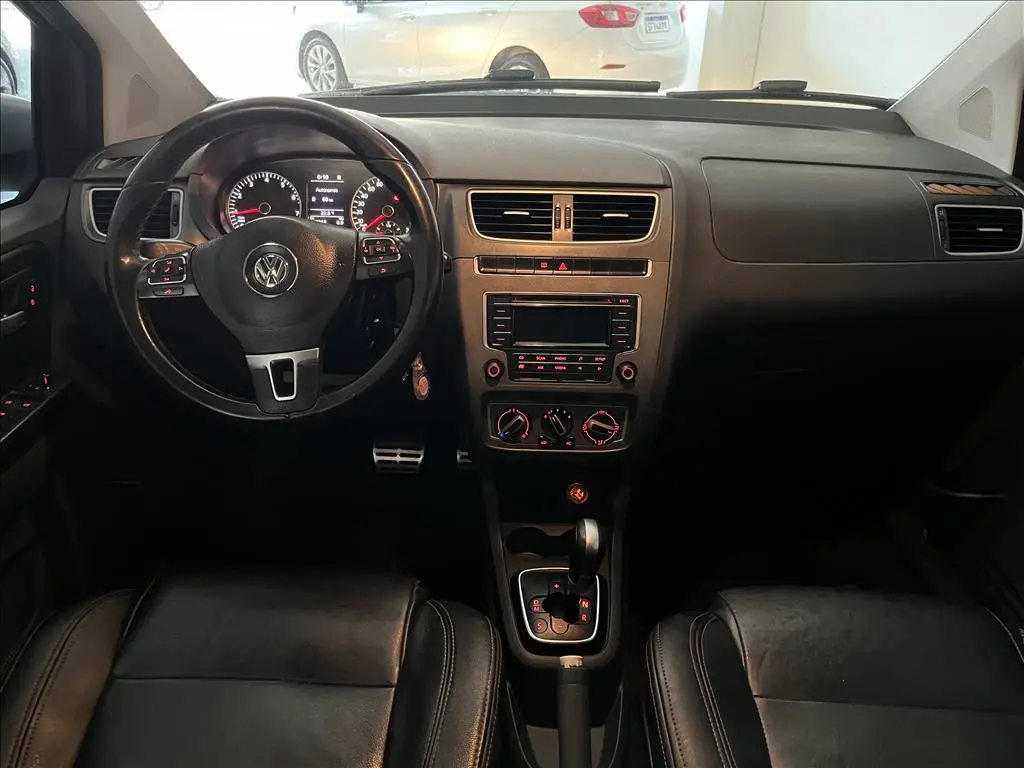 VOLKSWAGEN Space Cross - Foto