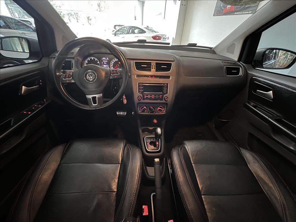 VOLKSWAGEN Space Cross - Foto