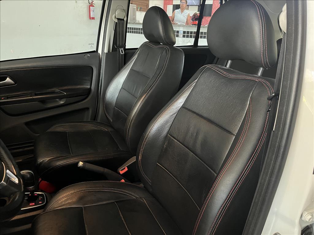 VOLKSWAGEN Space Cross - Foto