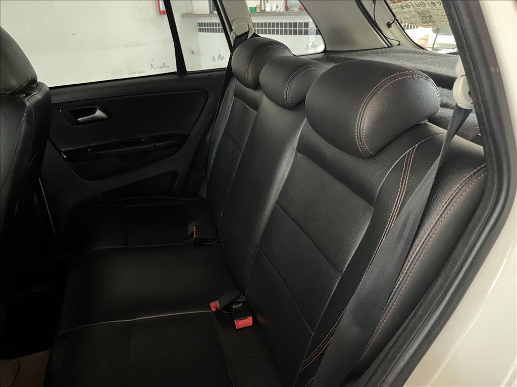 VOLKSWAGEN Space Cross - Foto