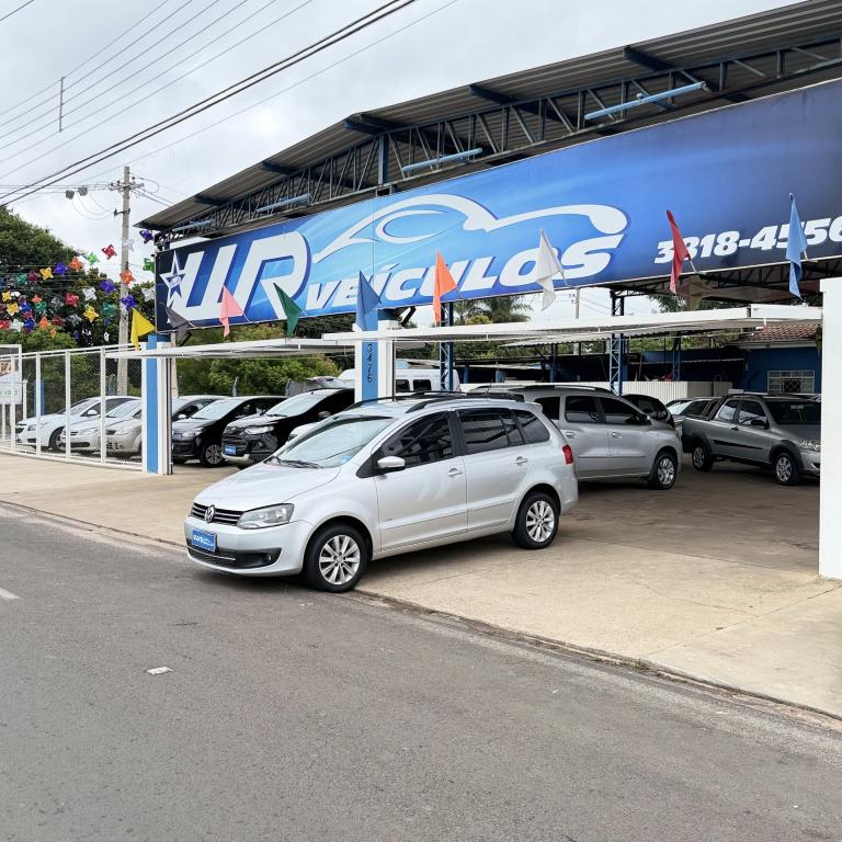 VOLKSWAGEN Space Fox