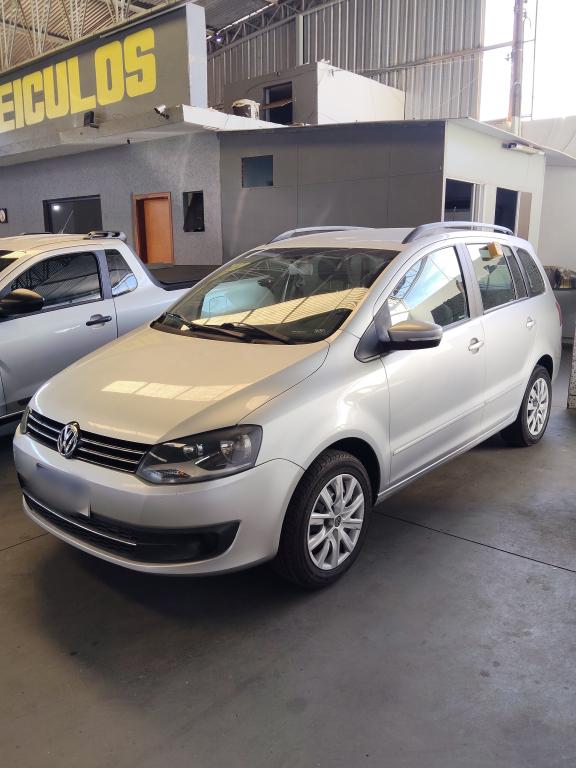 VOLKSWAGEN Space Fox