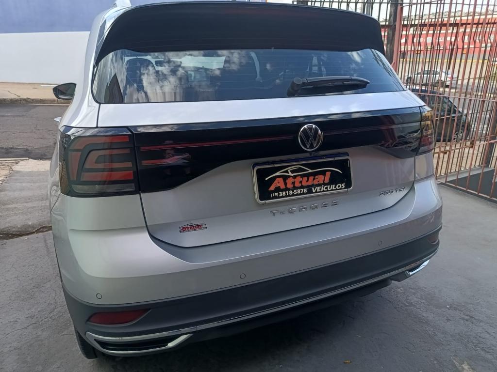 VOLKSWAGEN T-Cross - Foto