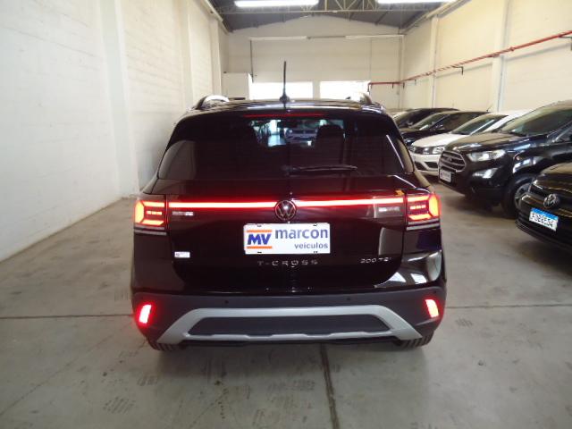VOLKSWAGEN T-Cross - Foto