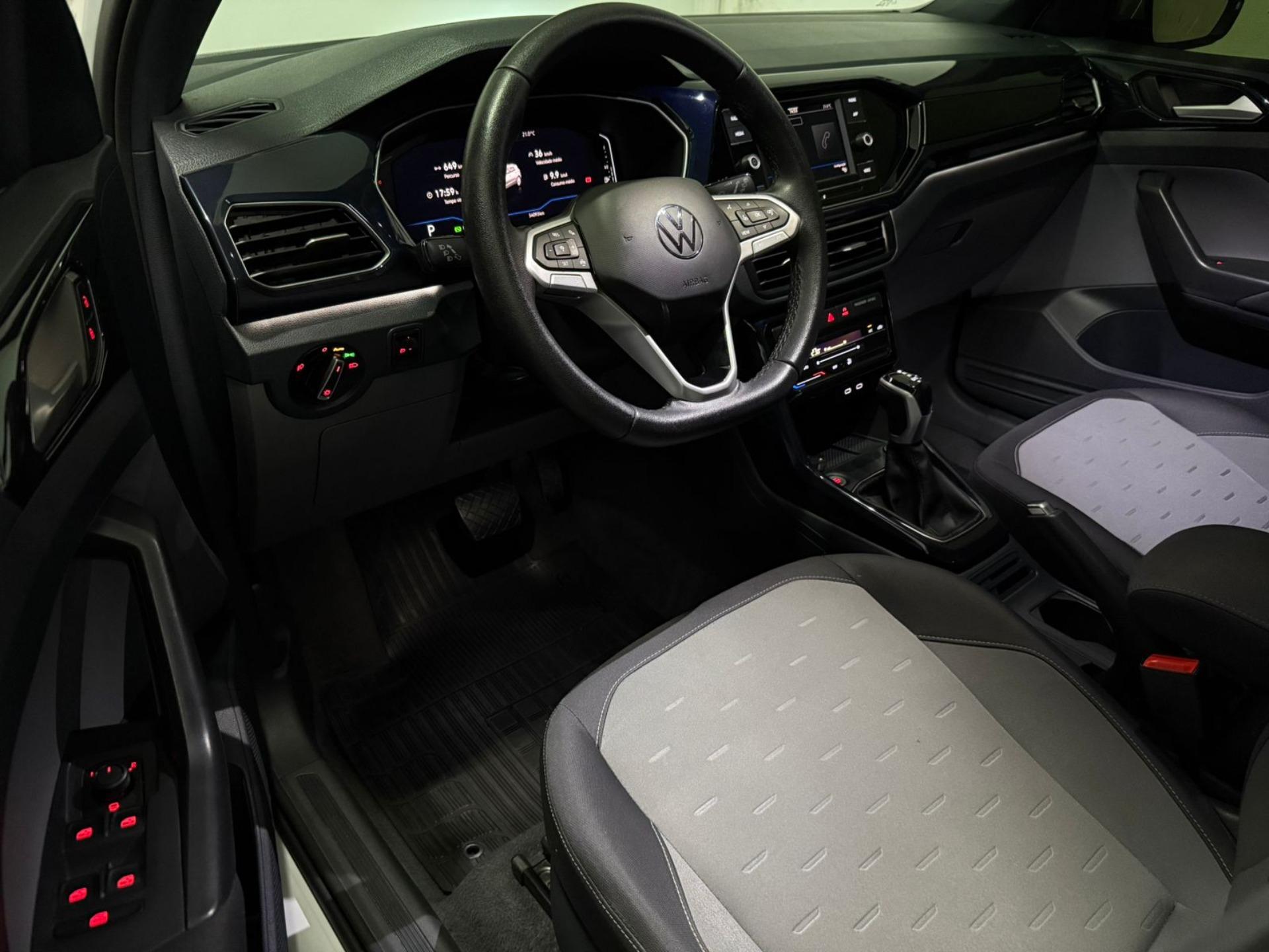 VOLKSWAGEN T-Cross - Miniatura