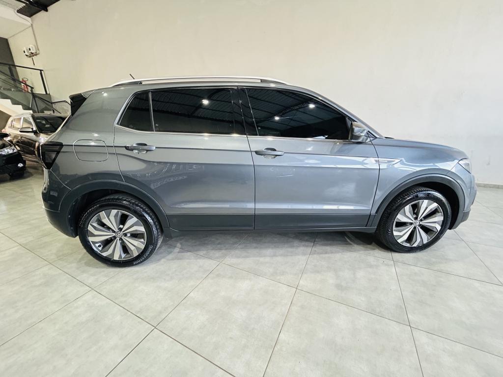 VOLKSWAGEN T-Cross - Foto