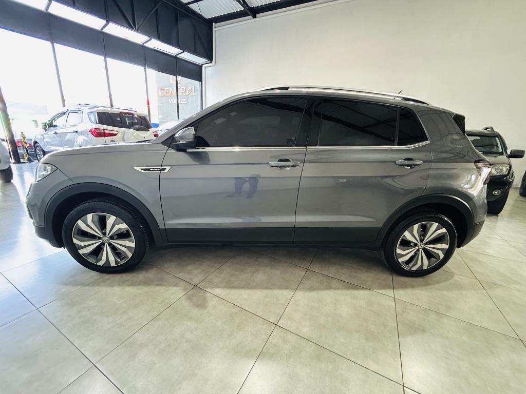VOLKSWAGEN T-Cross - Foto
