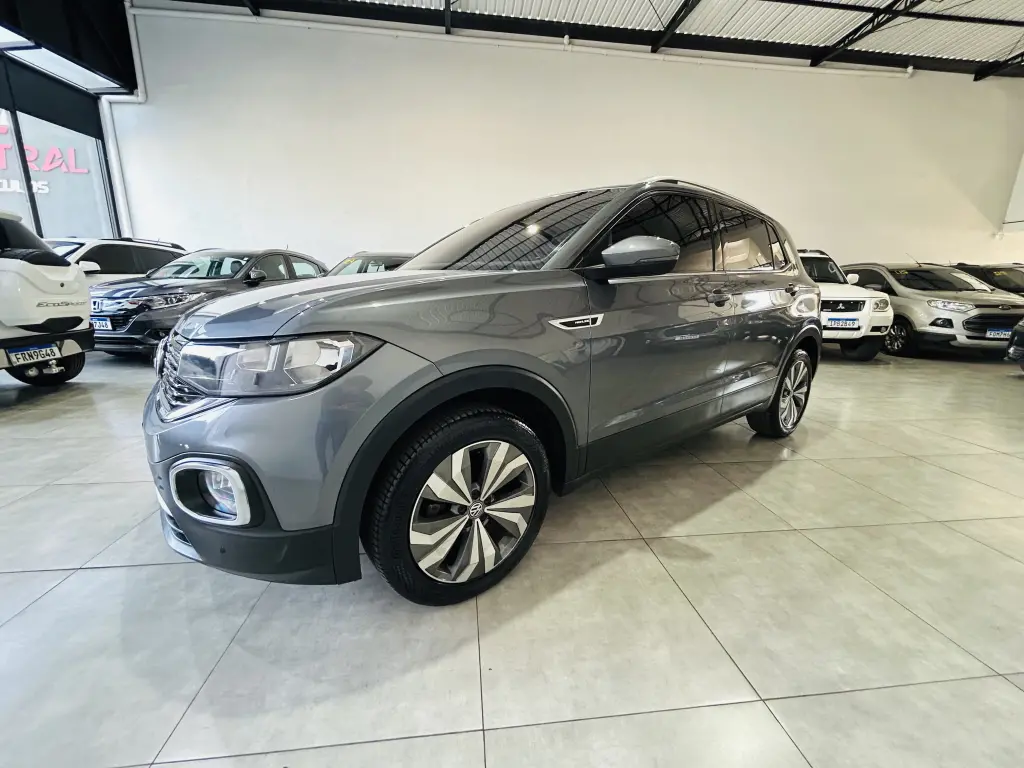 VOLKSWAGEN T-Cross - Foto