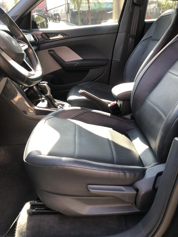 VOLKSWAGEN T-Cross - Foto