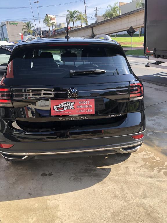 VOLKSWAGEN T-Cross - Foto