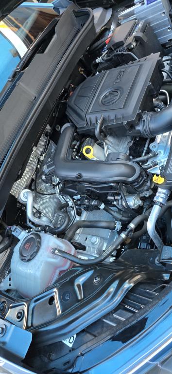 VOLKSWAGEN T-Cross - Foto