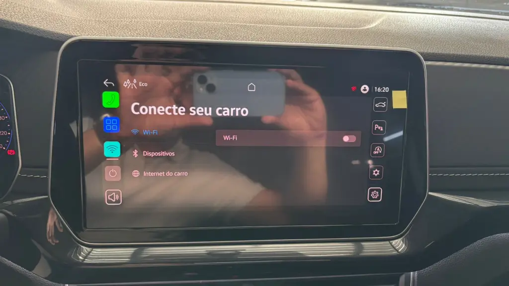 VOLKSWAGEN T-Cross - Foto