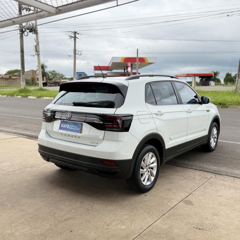 VOLKSWAGEN T-Cross - Foto