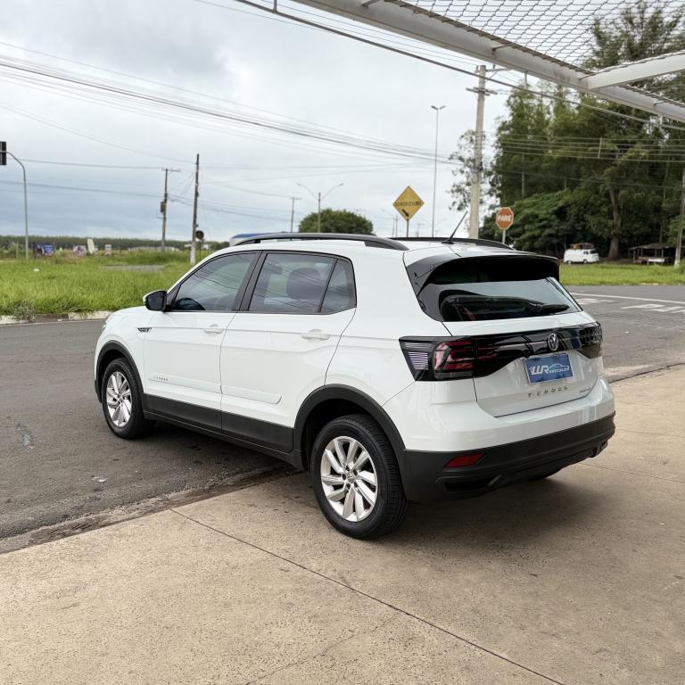 VOLKSWAGEN T-Cross - Foto