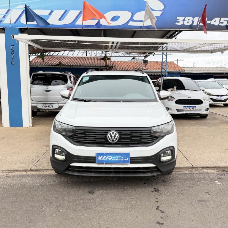 VOLKSWAGEN T-Cross - Foto