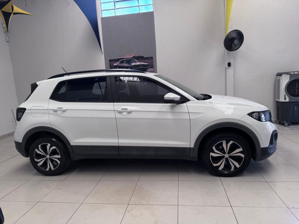 VOLKSWAGEN T-Cross - Foto