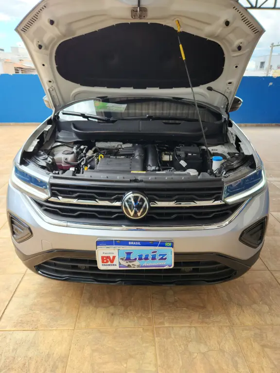 VOLKSWAGEN T-Cross - Foto