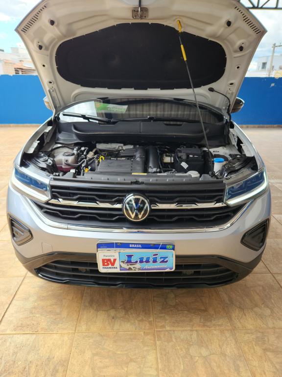 VOLKSWAGEN T-Cross - Foto