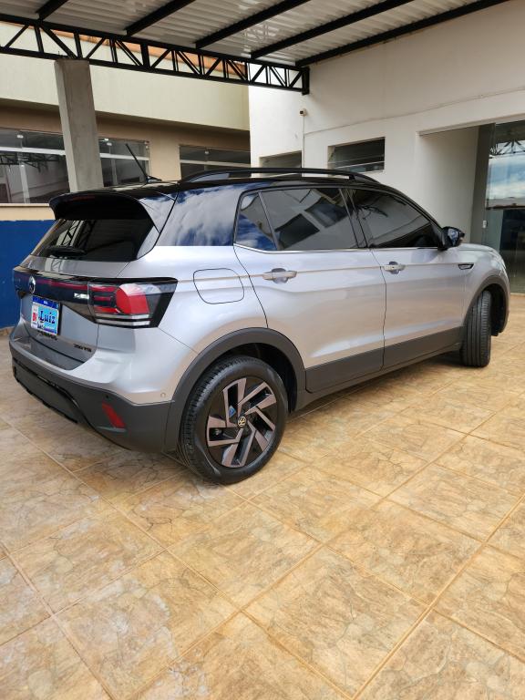 VOLKSWAGEN T-Cross - Foto