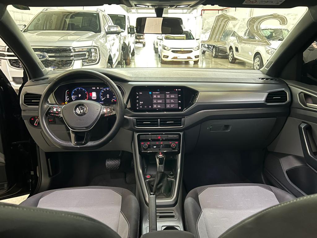 VOLKSWAGEN T-Cross - Foto