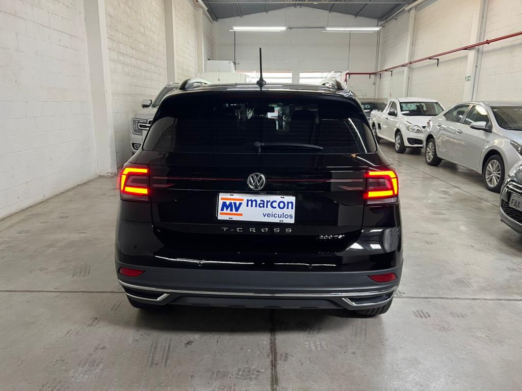 VOLKSWAGEN T-Cross - Foto