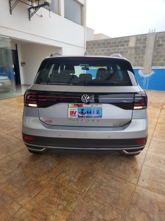 VOLKSWAGEN T-Cross - Foto