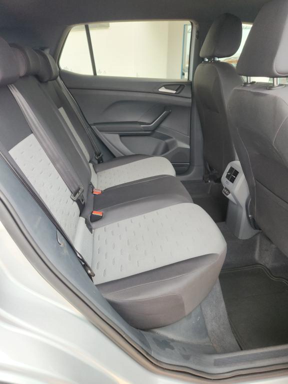 VOLKSWAGEN T-Cross - Foto