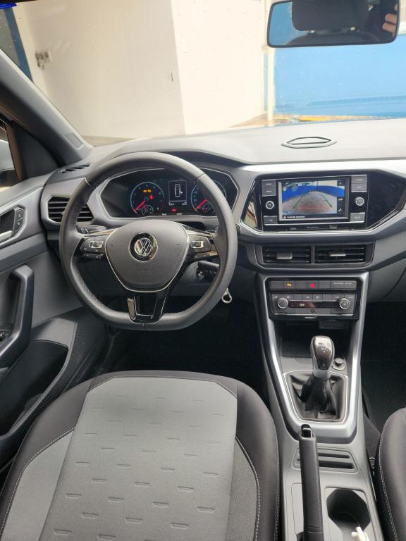 VOLKSWAGEN T-Cross - Foto