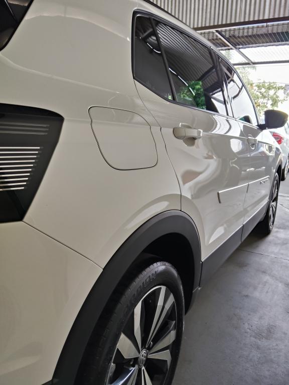 VOLKSWAGEN T-Cross - Foto