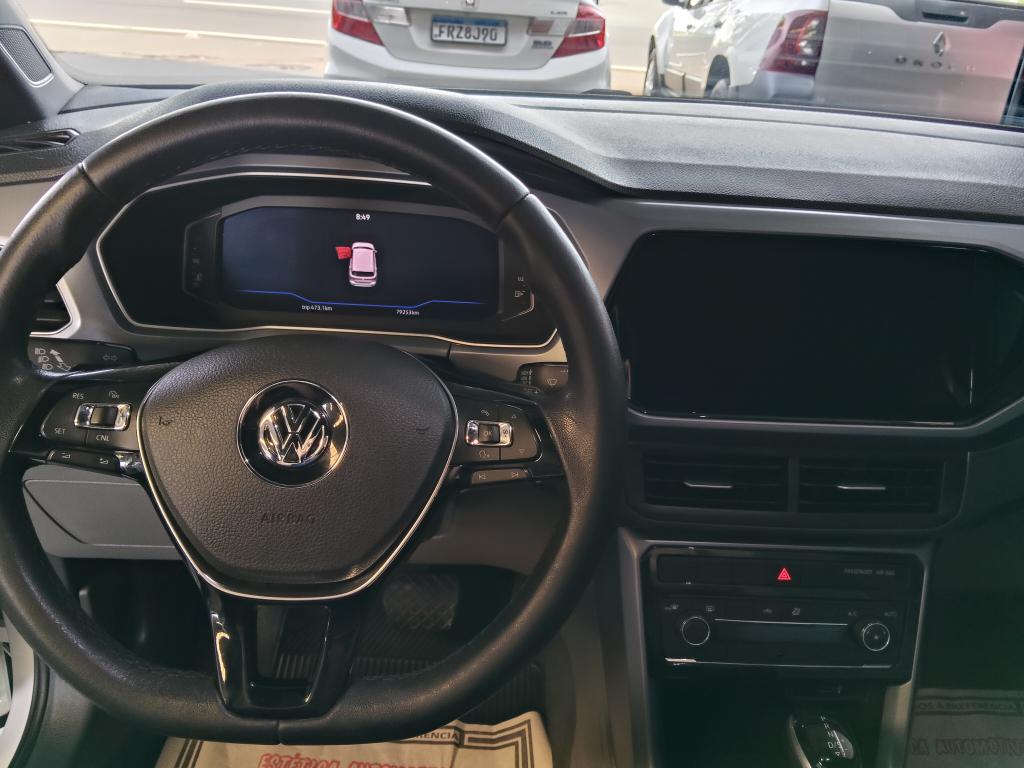 VOLKSWAGEN T-Cross - Foto