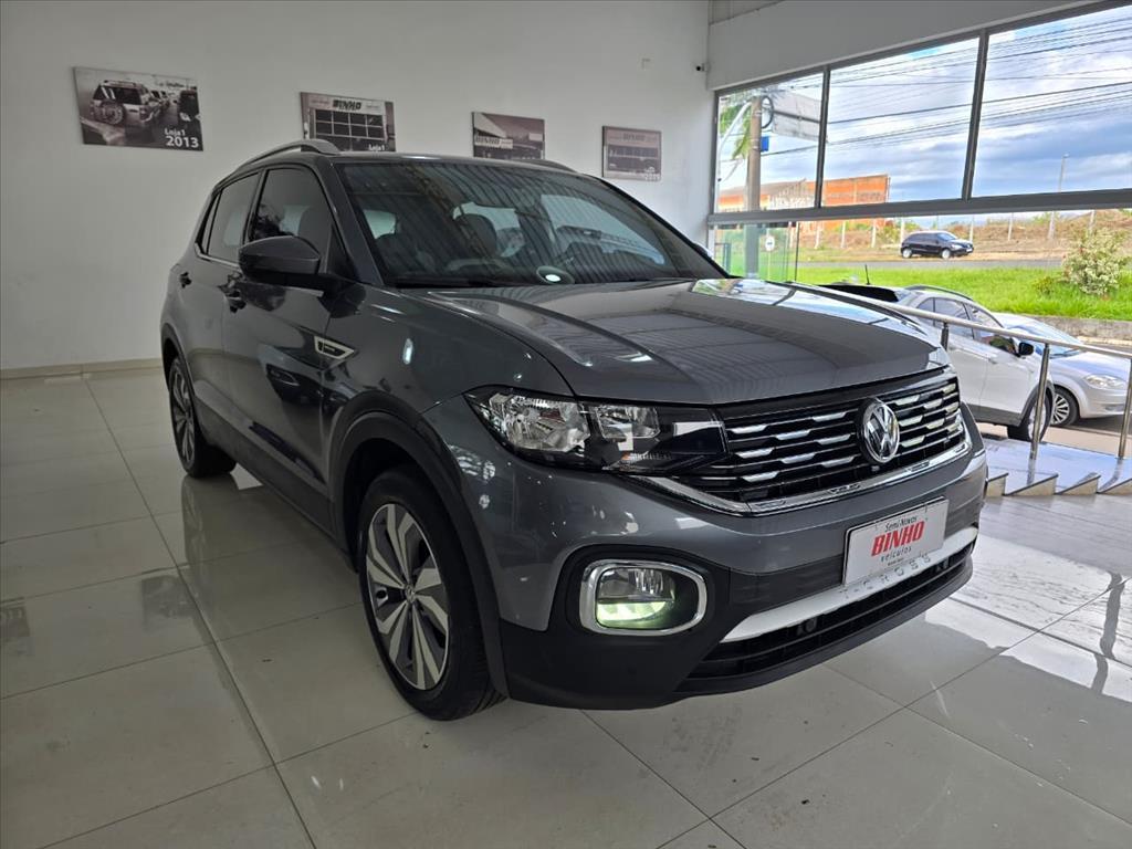 VOLKSWAGEN T-Cross - Foto