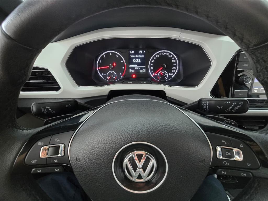 VOLKSWAGEN T-Cross - Foto