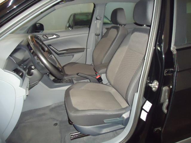 VOLKSWAGEN T-Cross - Foto