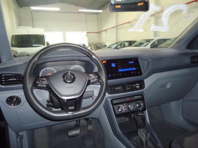 VOLKSWAGEN T-Cross - Foto
