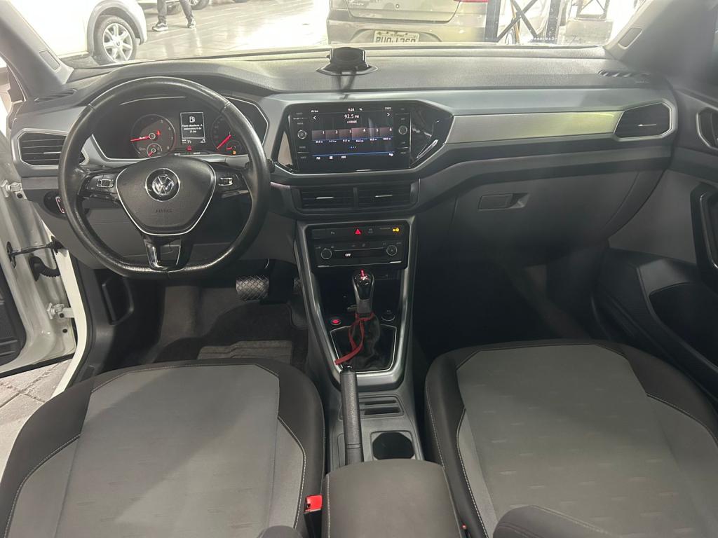 VOLKSWAGEN T-Cross - Foto